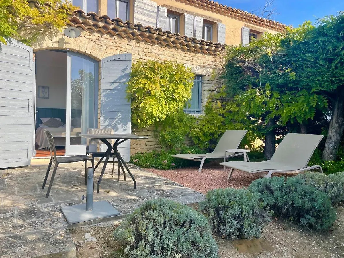Domaine De L'Enclos Gordes Bed & Breakfast